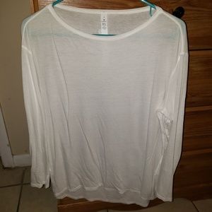 Lululemon White Long Sleeve Sz 4 Back in Action